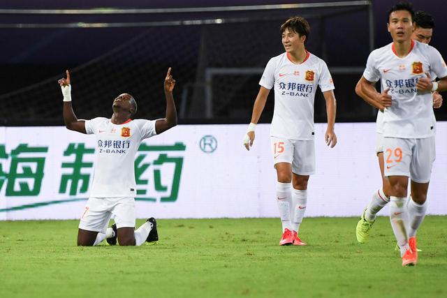 欧冠-恰尔汗奥卢点球制胜 国际米兰1-0阿森纳